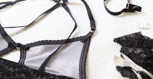 سوتین هارنس دار چیست و به چند دسته تقسیم می‌شود؟